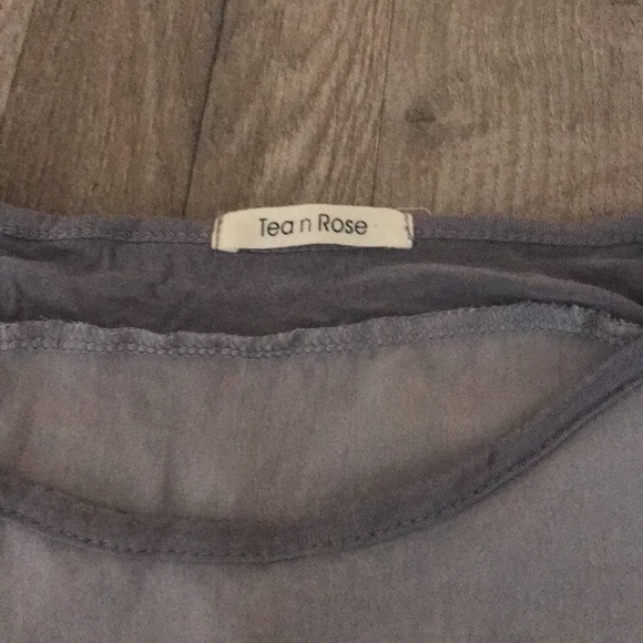 Ladies gray top - Picture 2 of 2